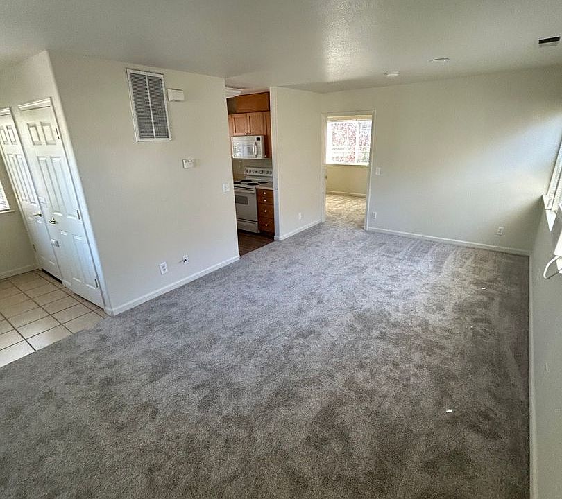 1st image of 2127-2131 Naomi Pl #2129
