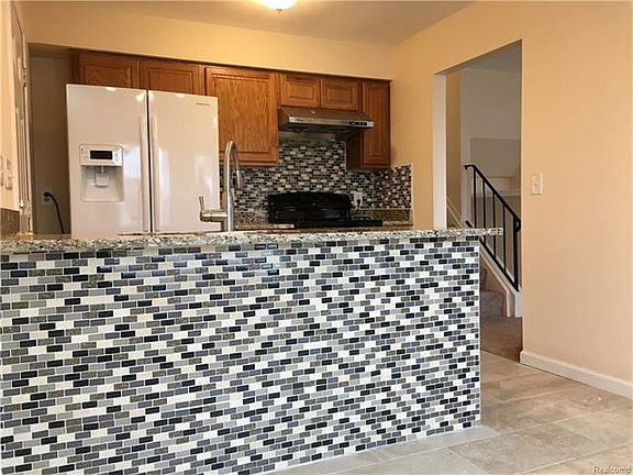 Breakfast Bar Island