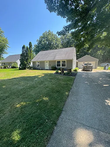 6355 Southgrove Rd Photo 1