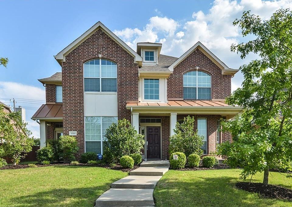 1st image of 1069 Crystal Lake Dr