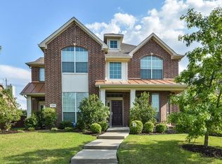 1069 Crystal Lake Dr, Frisco, TX 75034