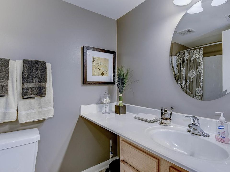 Hampton Manor Apartments & Townhomes Apartment Rentals Cockeysville