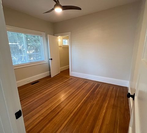 3rd image of 2081 Joan Dr