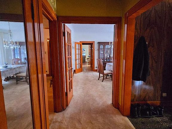 4th image of 8259 S Saint Lawrence Ave