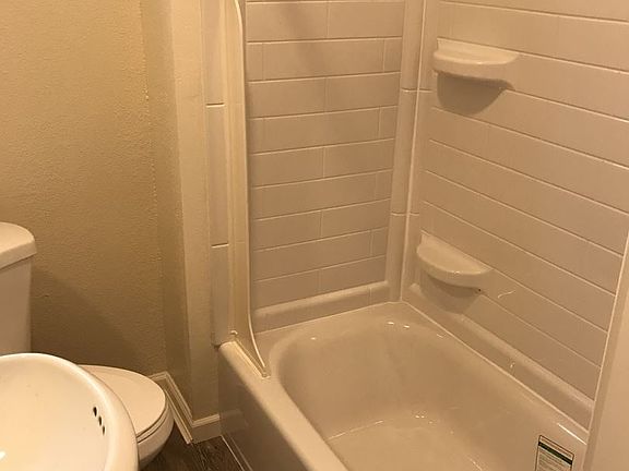 5th image of 629 E 19th St APT 301