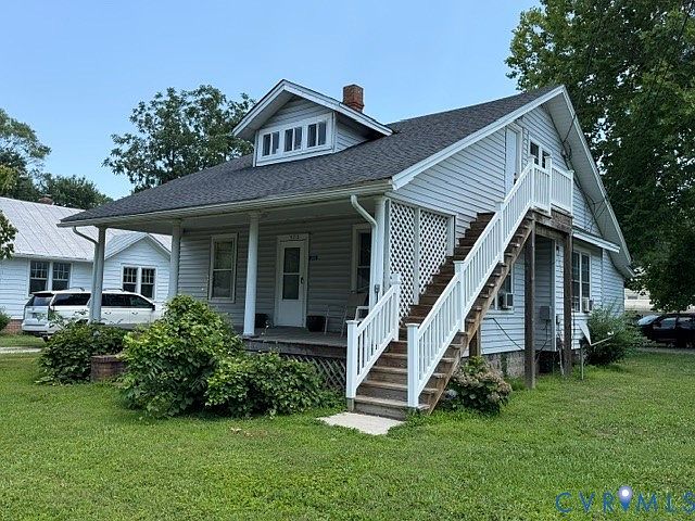 1st image of 300 E Church St