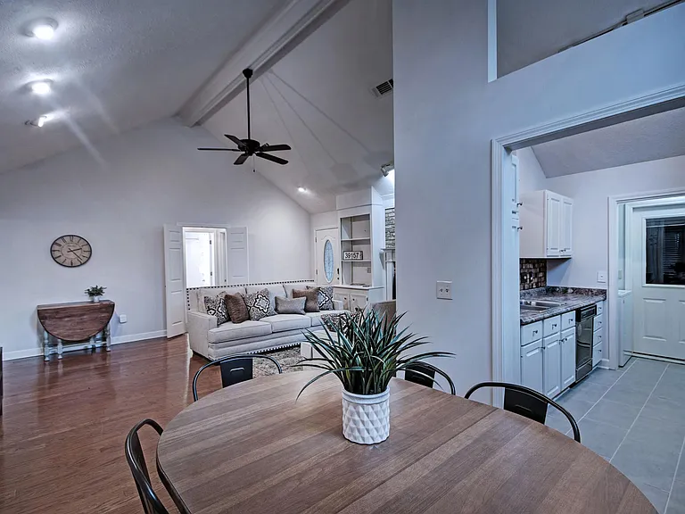 7166 Copper Ridge Dr — Photo 10