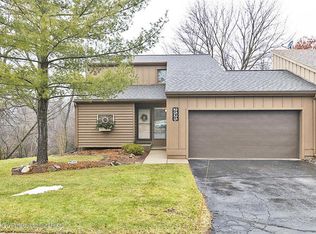 2525 Duryea Ct, East Lansing, MI 48823