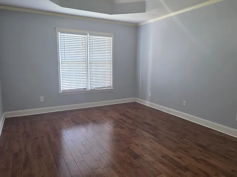 1025 River Overlook Dr — Photo 8