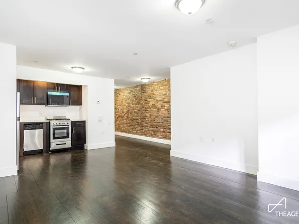 589 Putnam Avenue image 1 of 7