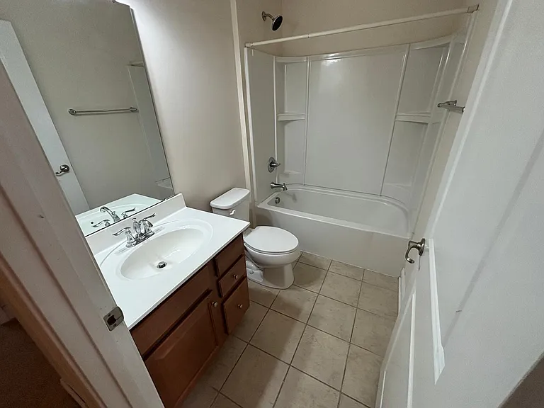 721 Suffield Way — Photo 36