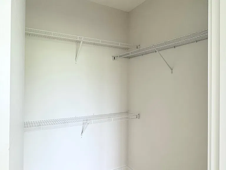 604 N Bluff Dr #115 — Photo 23