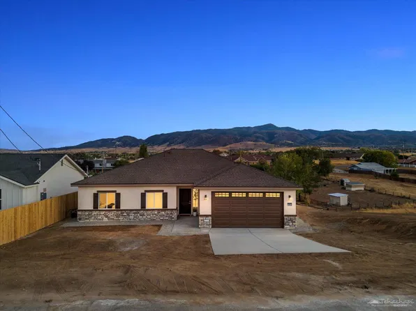 19940 Mesa Dr, Tehachapi, CA 93561