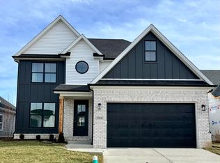 1060 Squirrel Nest Ln, Lexington, KY 40509