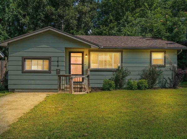 1615 E Cairo Street, Springfield, MO 65802
