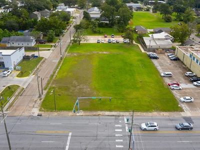 2303 Ryan St, Lake Charles, LA, 70601