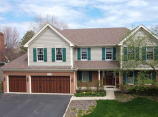 26W054 Jerome Ave, Wheaton, IL 60187