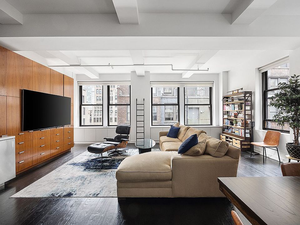 1st image of 249 W 29th St APT 8N