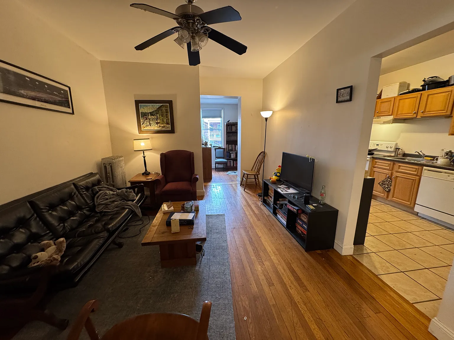 4 bed, 2.0 bath, $3,950 — Photo 1