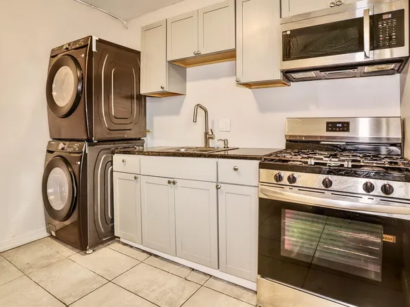 112 Randolph Avenue image 2 of 16