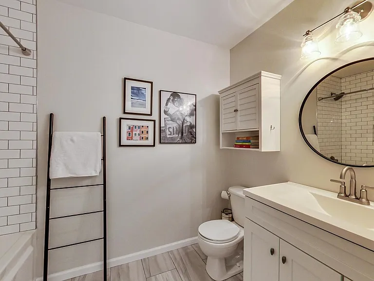 1000 W Adams St #418 — Photo 10