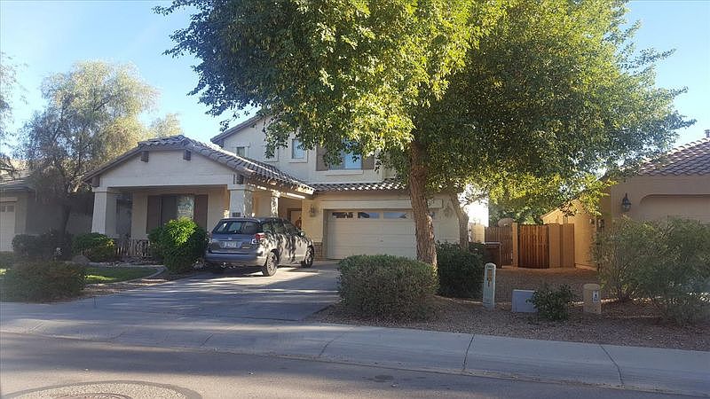 1st image of 819 E Melanie St