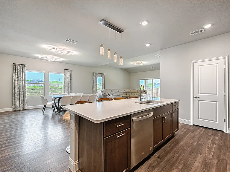 5107 Emerald Hill Dr — Photo 9