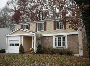 9200 Fox Lair Dr, Burke, VA 22015