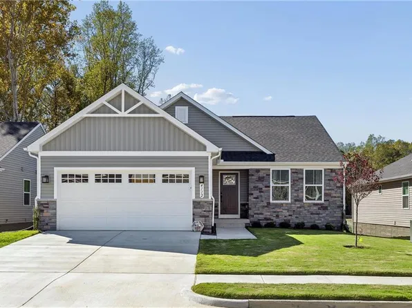 4112 Stith Ln, Toano, VA 23168