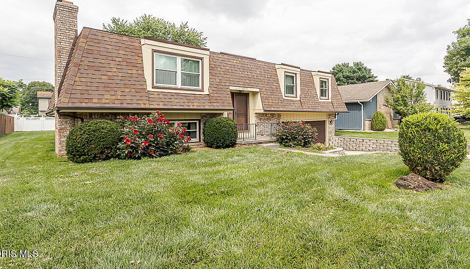 1st image of 6714 Janel Ln