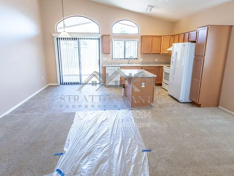 3737 E Isabella Ave — Photo 11
