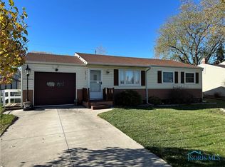 28725 Stargate Rd, Perrysburg, OH 43551