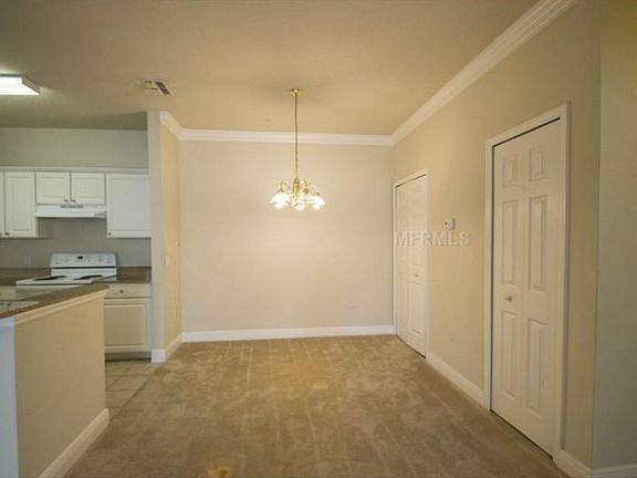 4th image of 430 Southern Pecan Cir Unit 0202
