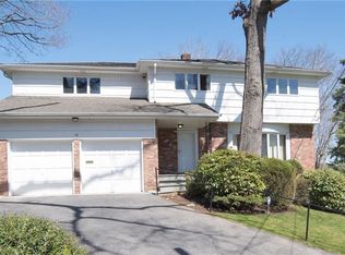 12 Crescent Ln, Dobbs Ferry, NY