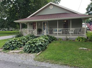 1910 E Cleveland St, West Frankfort, IL 62896