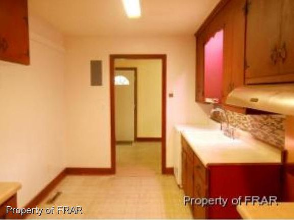 5th image of 5406 Pinecrest St