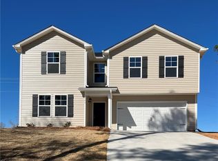 683 Gus Hill Rd, Clemmons, NC 27012