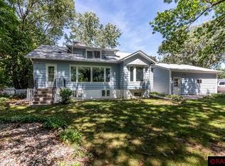 305 Timber Ln, Mankato, MN 56001
