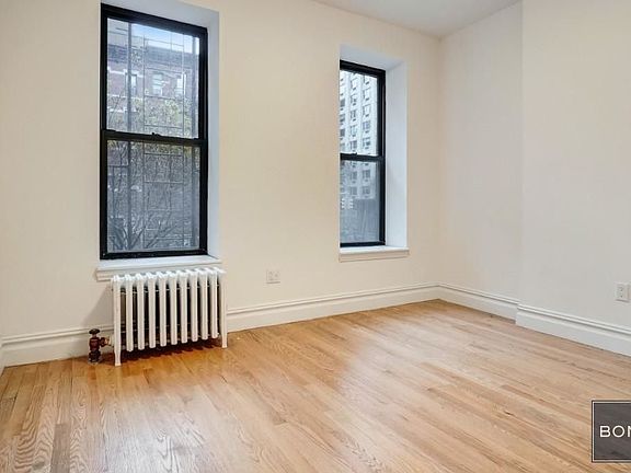 5th image of 1619 York Ave APT 2B