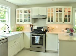 45 Glen Rd, Burlington, VT 05401