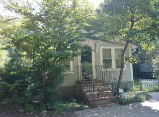 18 Chestnut Rd, West Roxbury, MA 02132
