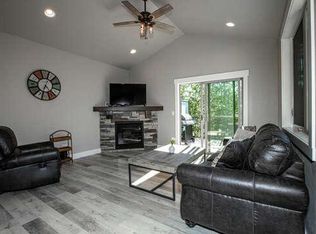 271 Oakmont Loop #A, Columbia Falls, MT 59912