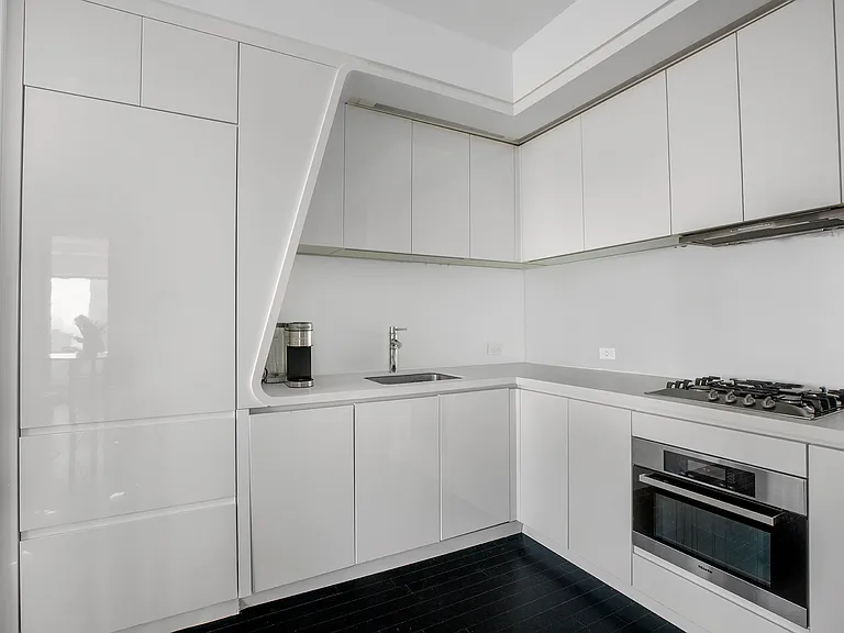 123 Washington St #50G — Photo 4