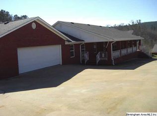 605 Overbrook Cir, Sylacauga, AL 35150