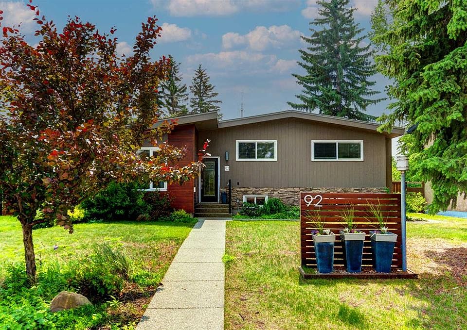 1st image of 92 N Chinook Dr SW