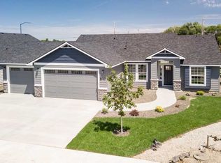 1310 W Pebblestone Dr, Meridian, ID 83646