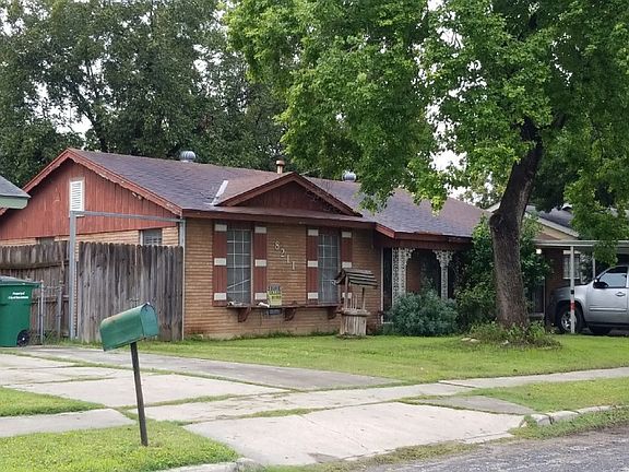 3rd image of 8211 Oppenheimer Ave