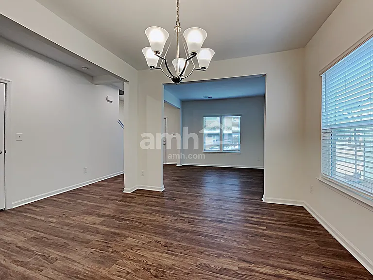 5038 Twin River Dr — Photo 8