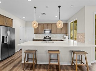 4233 Powell Way UNIT 102, Corona, CA 92883