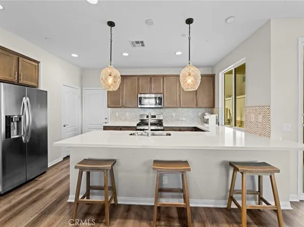 4233 Powell Way Unit 102, Corona, CA 92883